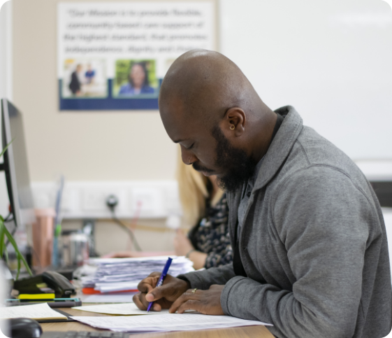 HOW MUCH DO REGIONAL MANAGERS EARN visual data 7